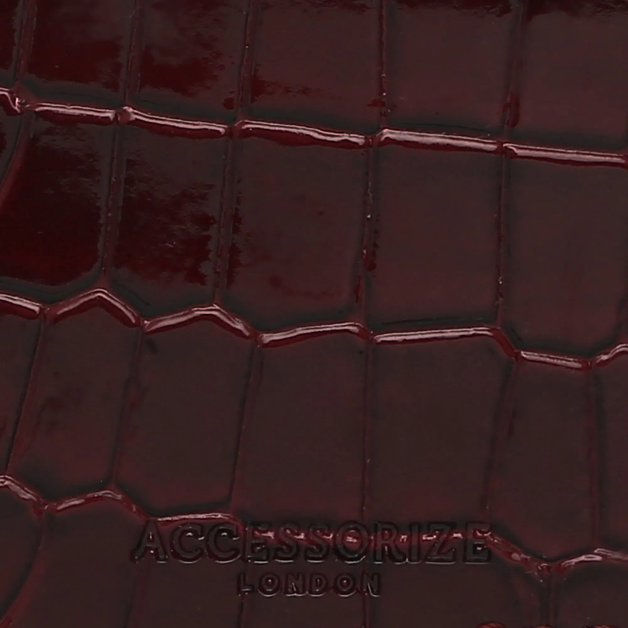 Accessorize London Women's Faux Leather Maroon Patent Cardholder