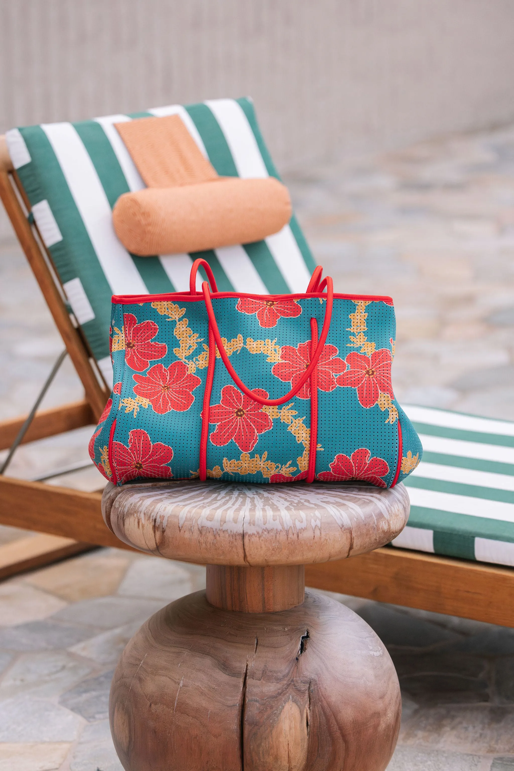 Everyday Tote in Lei Pua (Green)