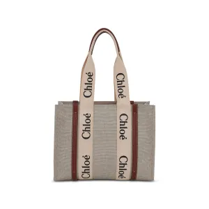 Medium Woody Tote Bag with Strap in White/Brown