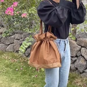 Sohiwoo Drawstring Large Capacity Tote Bag Durable Lightweight Shoulder Bag Practical Commuter Bag