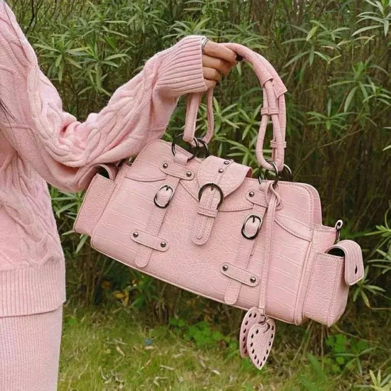 TAVIMART  -  Crocodile Pattern Leather Retro Vintage Rivets Handbags Women Gothic emale Shoulder Bags Crossbody Bags Lady Tote